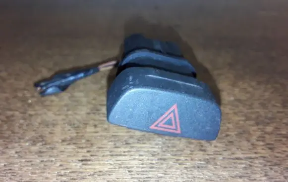 Ford Focus Hazard light switch 13A350
