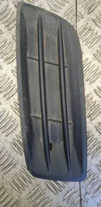 Volvo V50 Front bumper lower grill 30779102