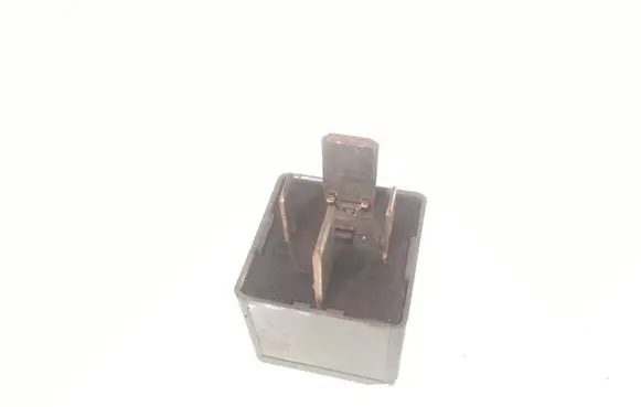 Ford Mondeo MK I Other relay F80B14B192AA