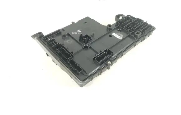 Tesla Model 3 Comfort/convenience module 1567454-00-B