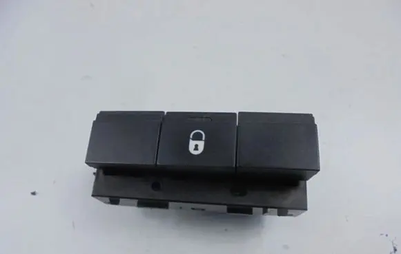 Peugeot 407 Central locking switch button 96470287XT