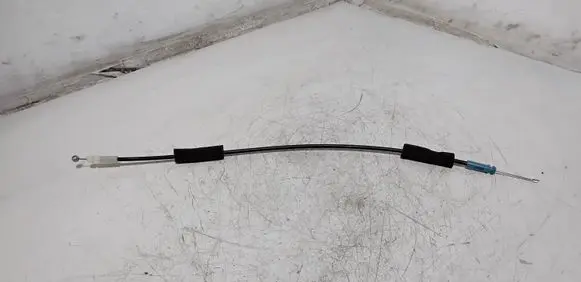Lexus CT 200H Rear door cable line 