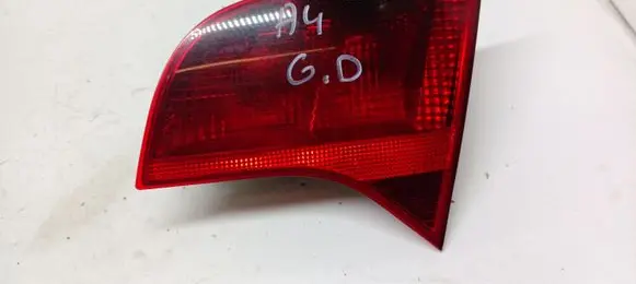 Audi A4 S4 B7 8E 8H Tailgate rear/tail lights 8E9945094A