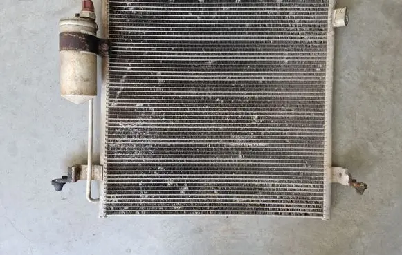 Mitsubishi L200 A/C cooling radiator (condenser) 7812A171