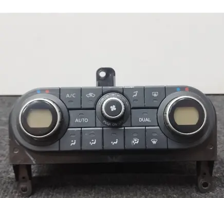 Nissan Qashqai+2 Climate control unit 27500BR45A C0105