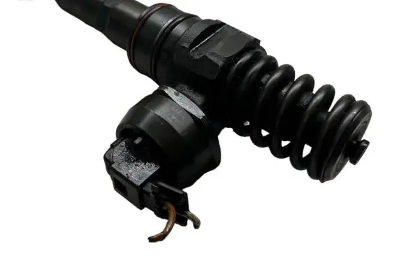 Volkswagen Sharan Fuel injector 038130073AH