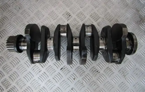 Volvo 460 Crankshaft 
