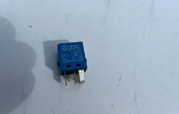 Audi A1 Other relay 8X0951253 V23145A1101X108