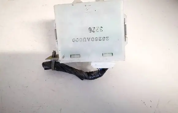 Nissan Primera Other control units/modules 28260au000
