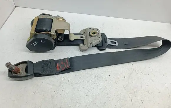 Toyota Corolla E120 E130 Front seatbelt 0402069 7322002210
