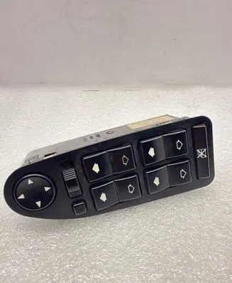 BMW 7 E38 Electric window control switch 6904339