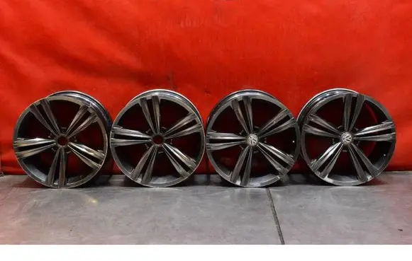Volkswagen PASSAT B7 USA R18 alloy rim 6NN601025D