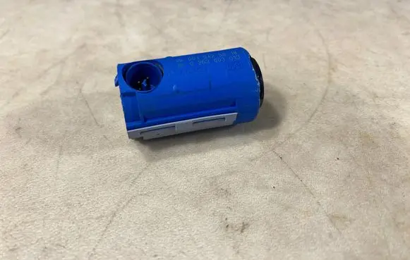 Mercedes-Benz G W461 W463 1st Gen Parking PDC sensor 0015425918