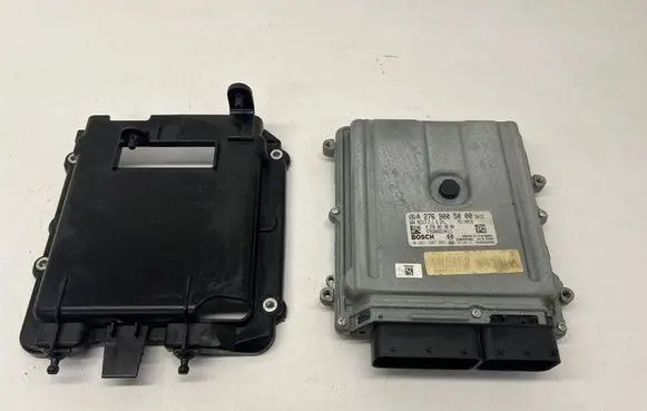 Mercedes-Benz GLK (X204) Engine control unit/module A2769005000 A2769010600 0261S07801