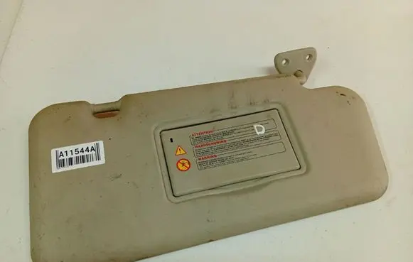 Nissan Note (E11) Sun visor