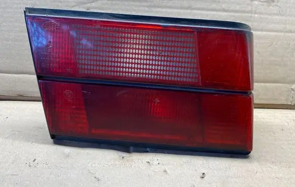 BMW 5 E34 Tailgate rear/tail lights 13400100