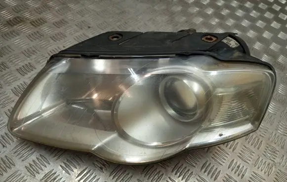 Volkswagen PASSAT B6 Headlight/headlamp 0689L868