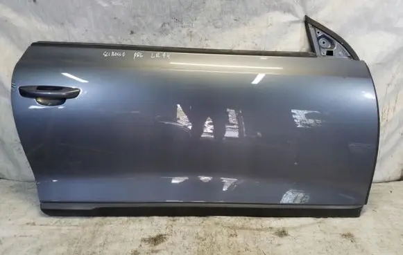 Volkswagen Scirocco Front door