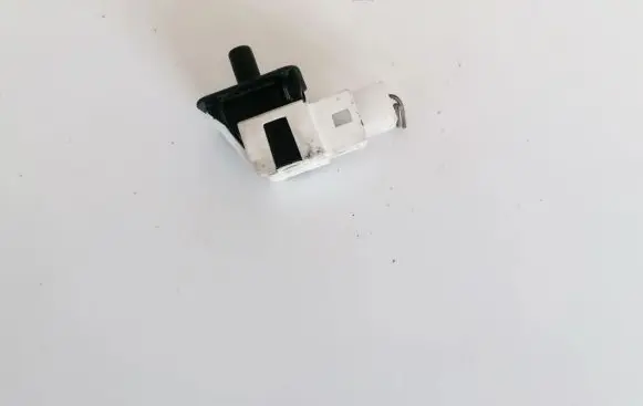 Opel Vectra C Front door sensor 2028209410 3001.1501