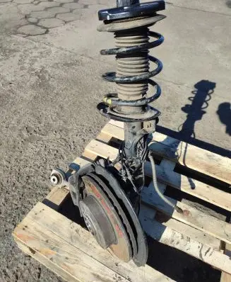 Mercedes-Benz C W204 Front wheel hub spindle knuckle