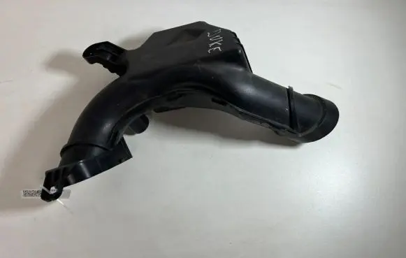 Nissan Juke I F15 Air intake hose/pipe 3YM00