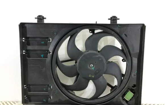 Ford Ecosport Fan set H15G-8C607-GA