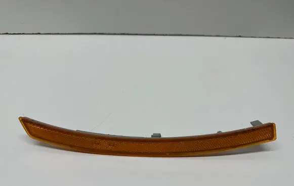 Chevrolet Corvette C7 Front bumper turn signal 22771197 1081500001