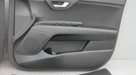 KIA Stonic Front door card panel trim 82302-H8010JBW 82320-H8010 82380-H8010
