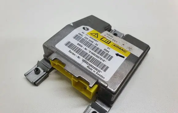 BMW 5 E60 E61 Airbag control unit/module 65776953007 6953007