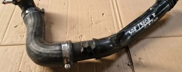 Peugeot 3008 II Intercooler hose/pipe 9801902880