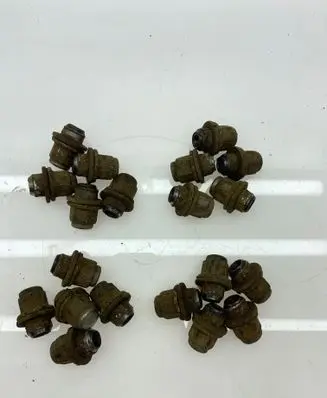 Toyota Corolla Verso AR10 Nuts/bolts 