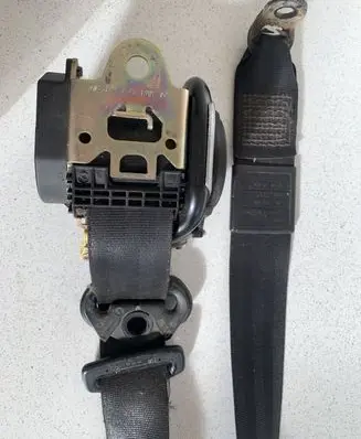 Audi A6 S6 C5 4B Front seatbelt 4B0857705A
