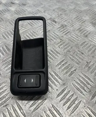 Ford Focus Electric window control switch