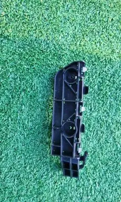 Honda CR-V Front bumper mounting bracket ACW5555