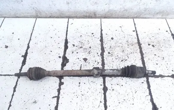 Toyota Auris 150 Front driveshaft
