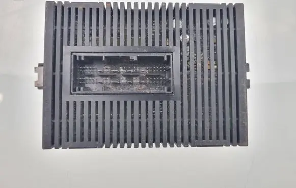 BMW 7 E65 E66 Light module LCM 6922663 038481 037069063