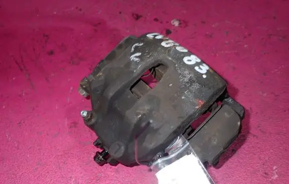Hyundai i20 (GB IB) Front brake caliper