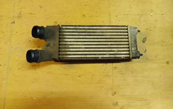 Peugeot Partner Intercooler radiator 9682434580