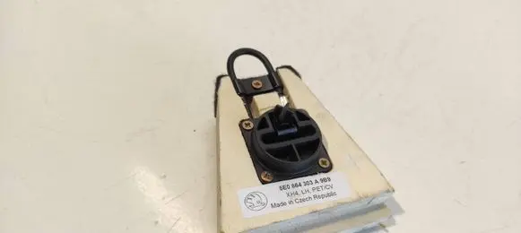 Skoda Octavia Mk3 (5E) Other trunk/boot trim element 5E0864303A