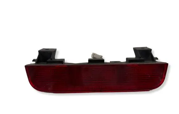 Mitsubishi Pajero Third/center stoplight P0223