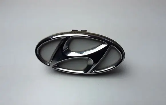 Hyundai i30 Manufacturer badge logo/emblem 87311A6000
