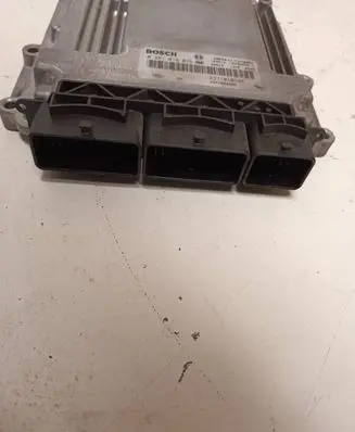 Renault Megane III Engine control unit/module 237101074R 0281019075 237100460R