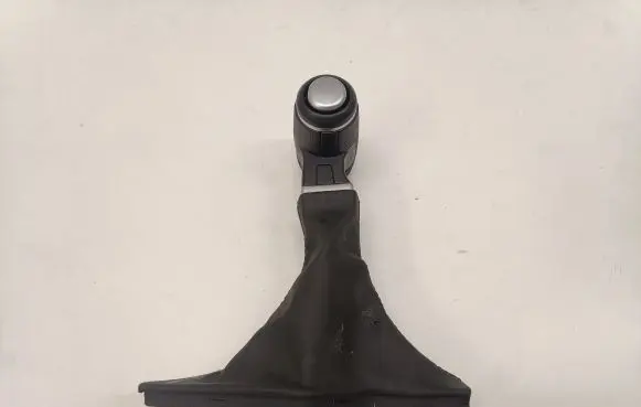 KIA Niro Gear lever shifter trim leather/knob