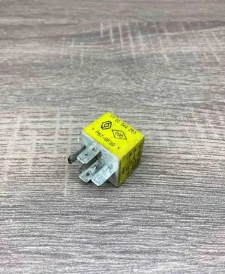 Renault Espace I Other relay 12V40A03532 7700944253