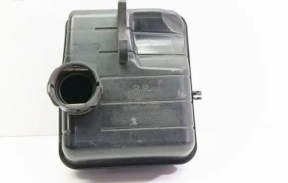 BMW 5 F10 F11 Intake resonator 8512249 14389710