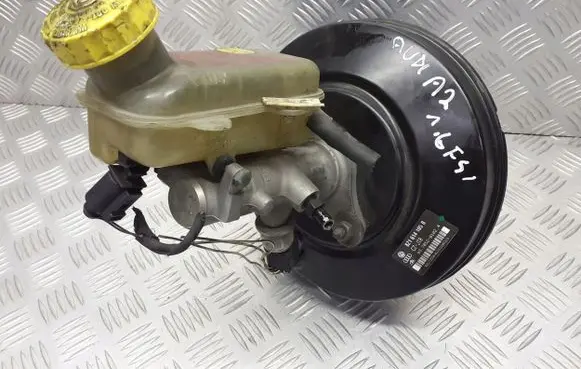 Audi A2 Brake booster 8Z1614105