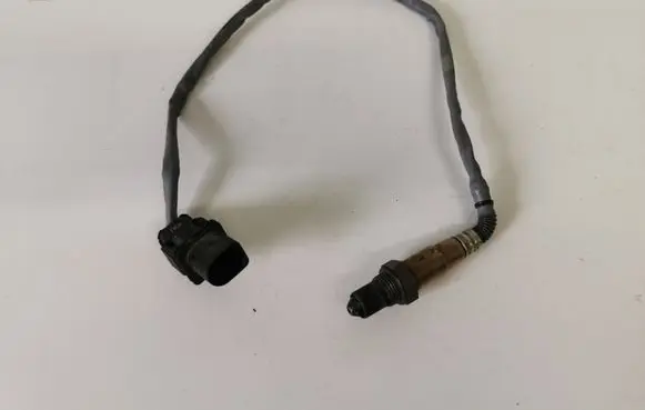 Volkswagen PASSAT B6 Lambda probe sensor 928404687