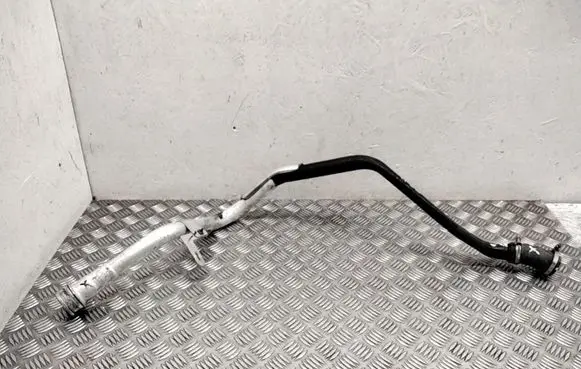 Fuel tank filler neck pipe
