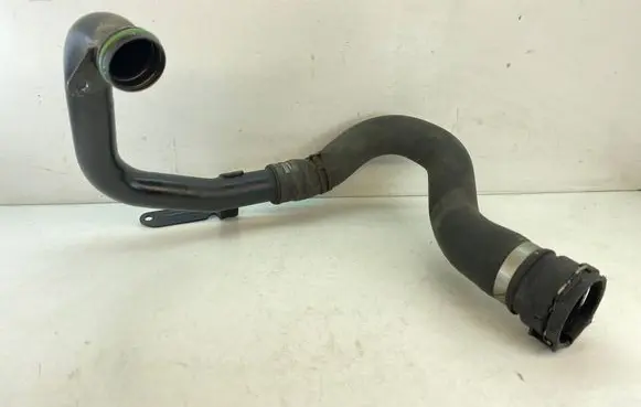 Audi A6 S6 C6 4F Engine coolant pipe/hose 4F0121101
