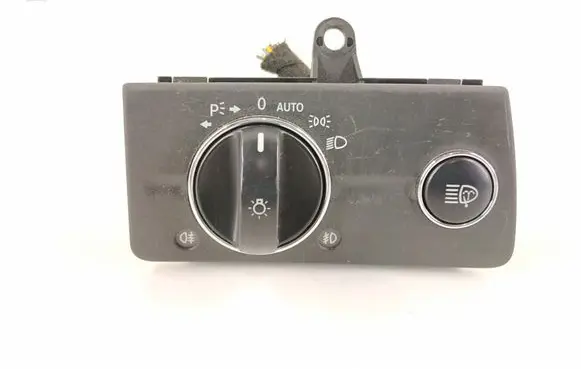 Mercedes-Benz E W211 Light switch 2115450104 A2115450104